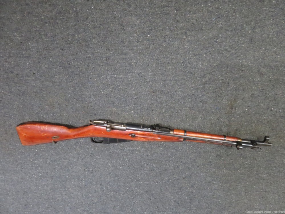 WWII RUSSIAN MODEL 1944 MOSIN NAGANT CARBINE