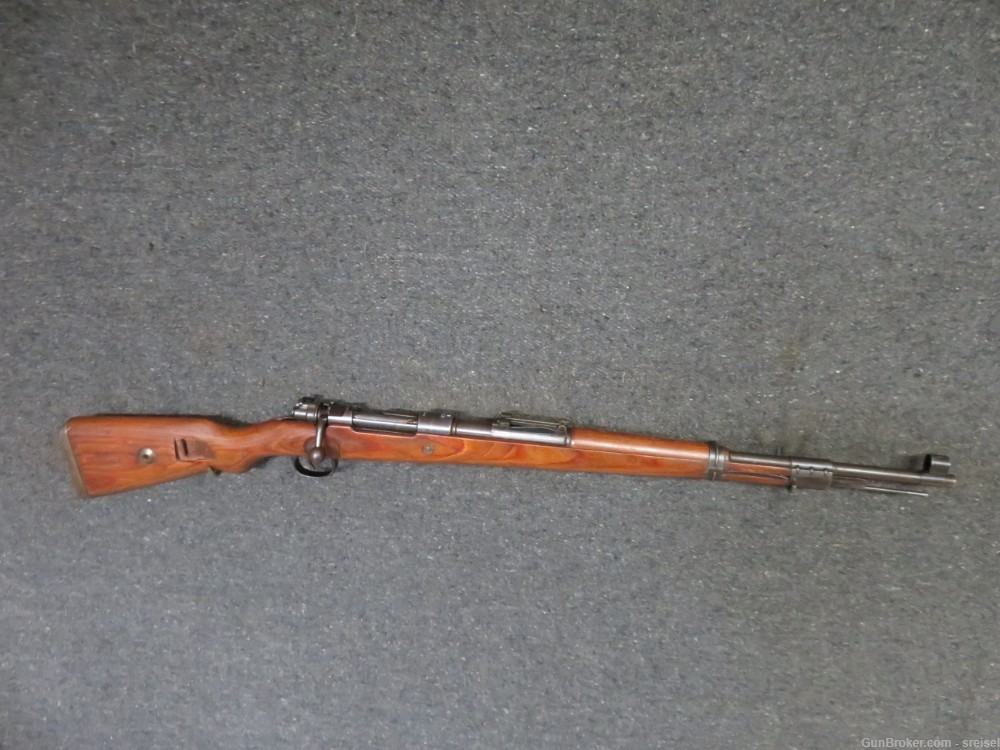 ANTIQUE WINCHESTER MODEL 1890 PUMP ACTION RIFLE