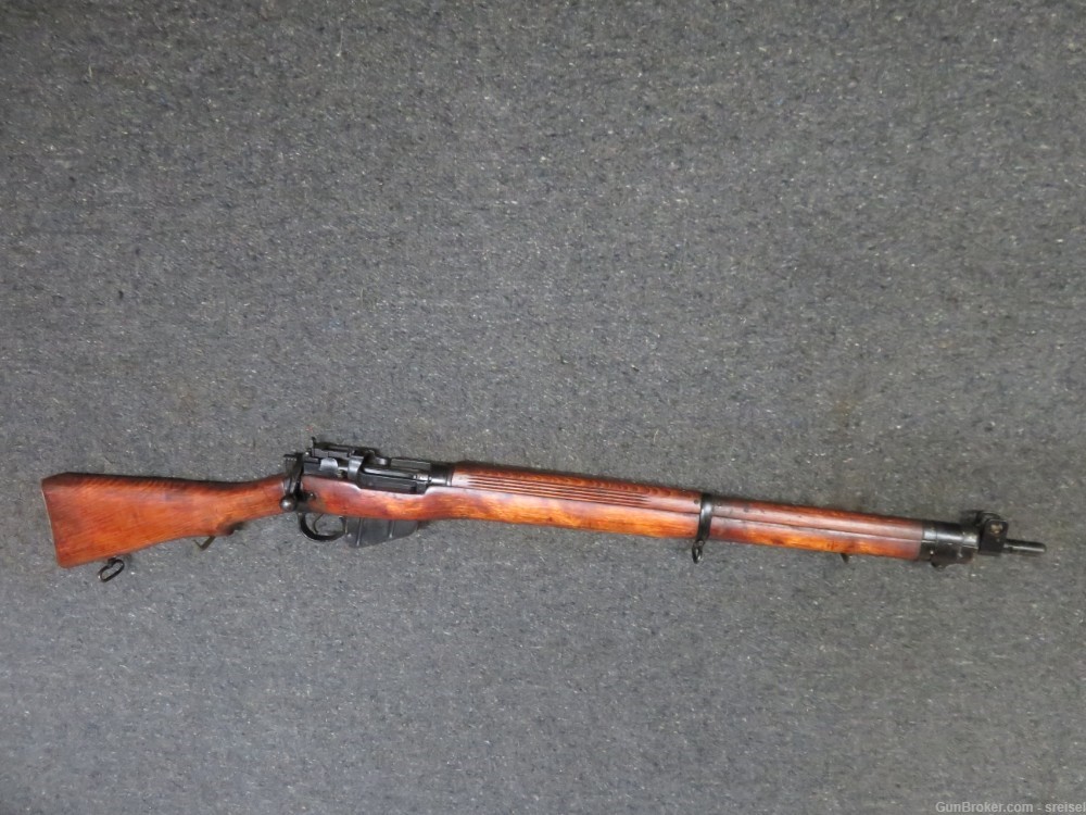 WWII CANADIAN NO. 4 MK I ENFIELD RIFLE