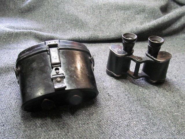 WWII GERMAN ARMY 6×30 DIENSTGLAS BINOCULARS