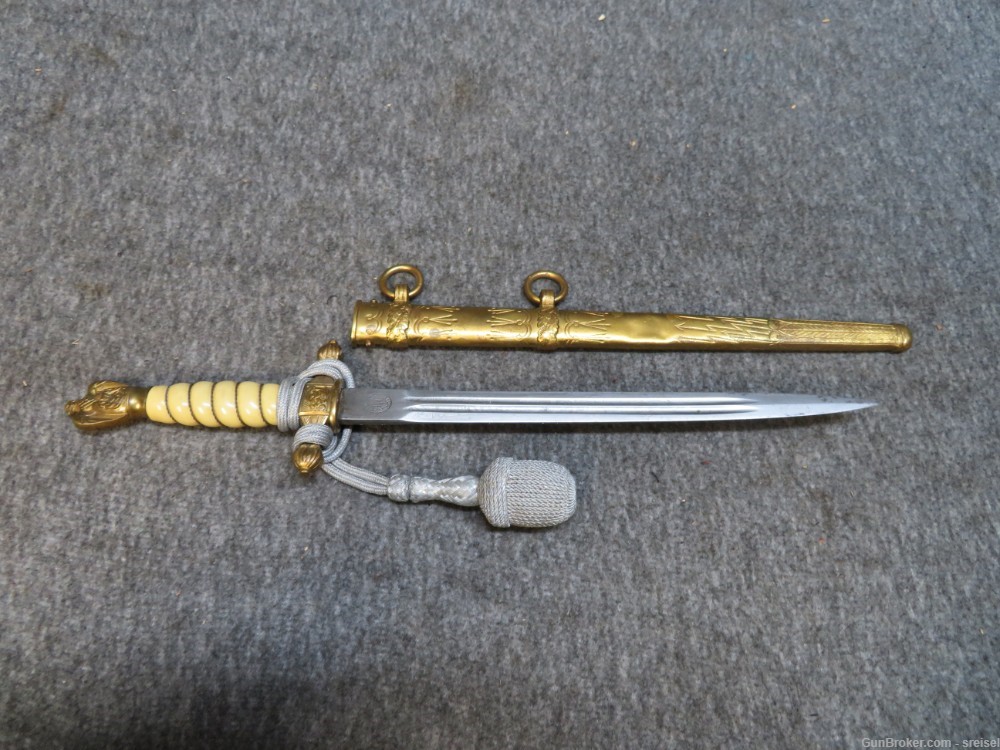 WWII GERMAN KRIEGSMARINE NAVY OFFICER DAGGER