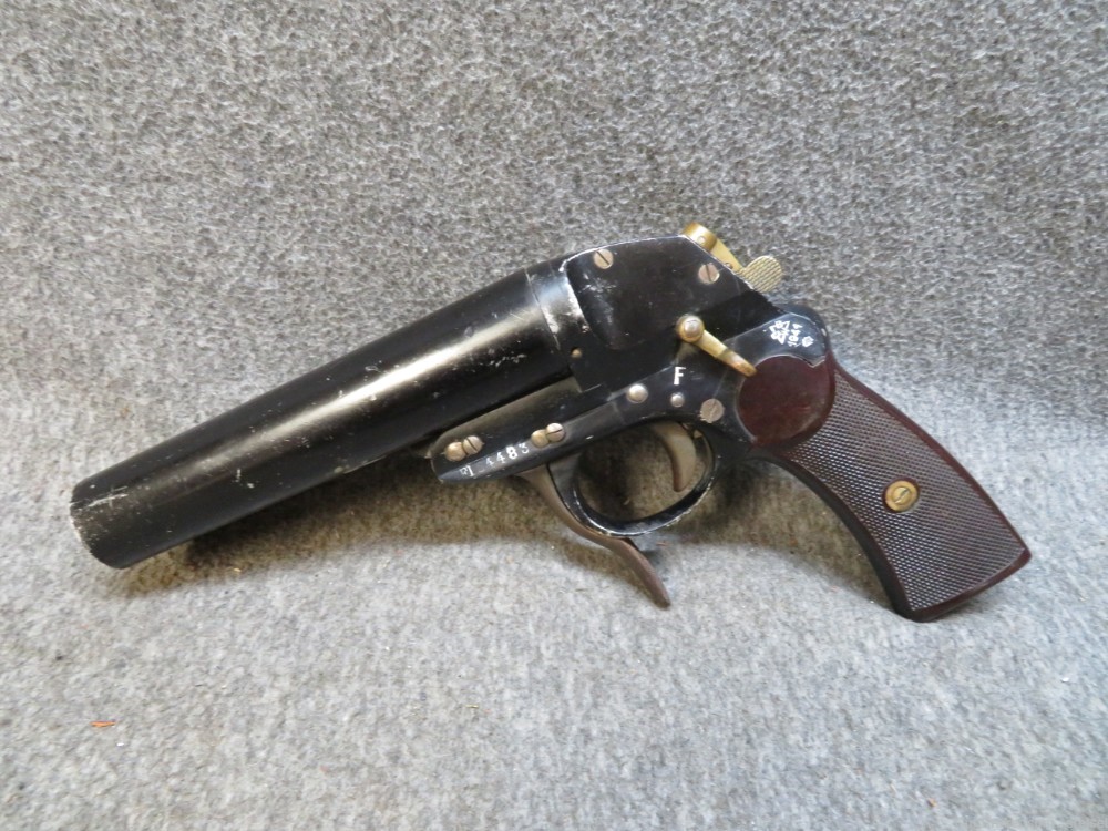 WWII German Luftwaffe Fl 24483 Double Barrel Flare Pistol