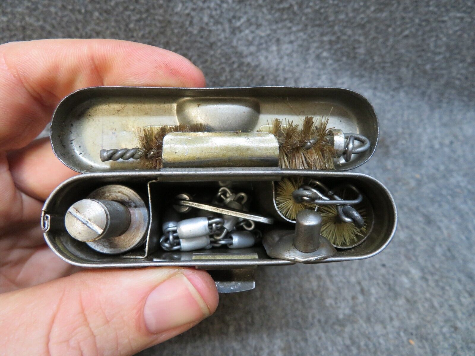 Rare WWII German RG 34 Cleaning Kit with 9mm Brush – Perfect for 98k Mauser & Pistols Collectors