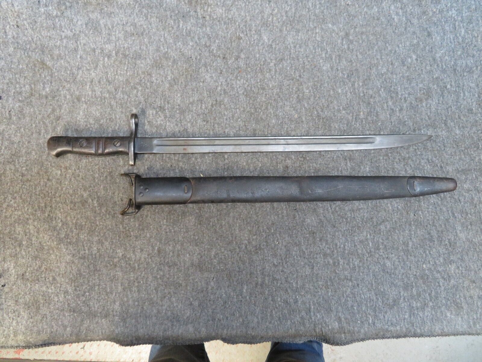 WWI US Model 1917 Bayonet – Ex-British P14 – Fits P17 Enfield & Trench Shotguns