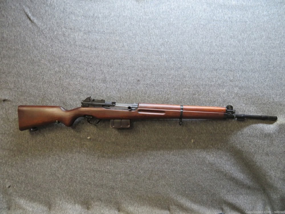 Venezuelan FN-49 Rifle – Matching 7mm Mauser with Crest
