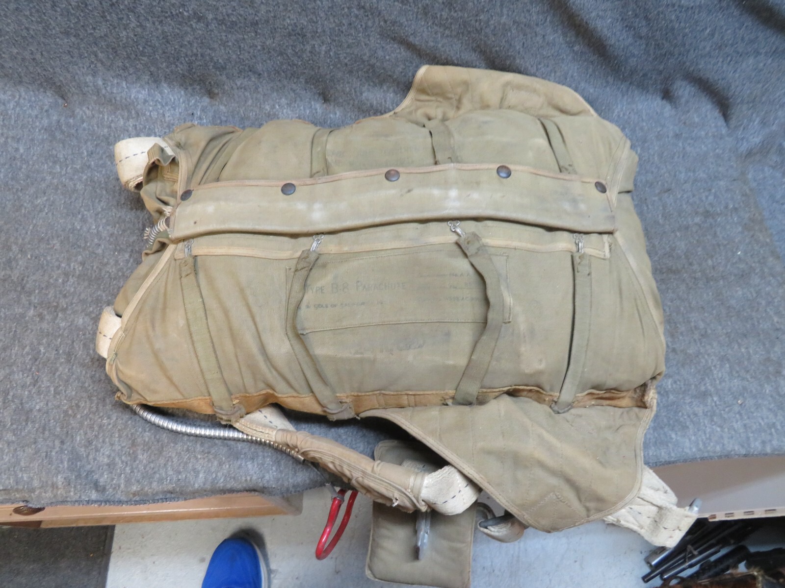 WWII USAAF Type B-8 Parachute – Original 1943 Dated