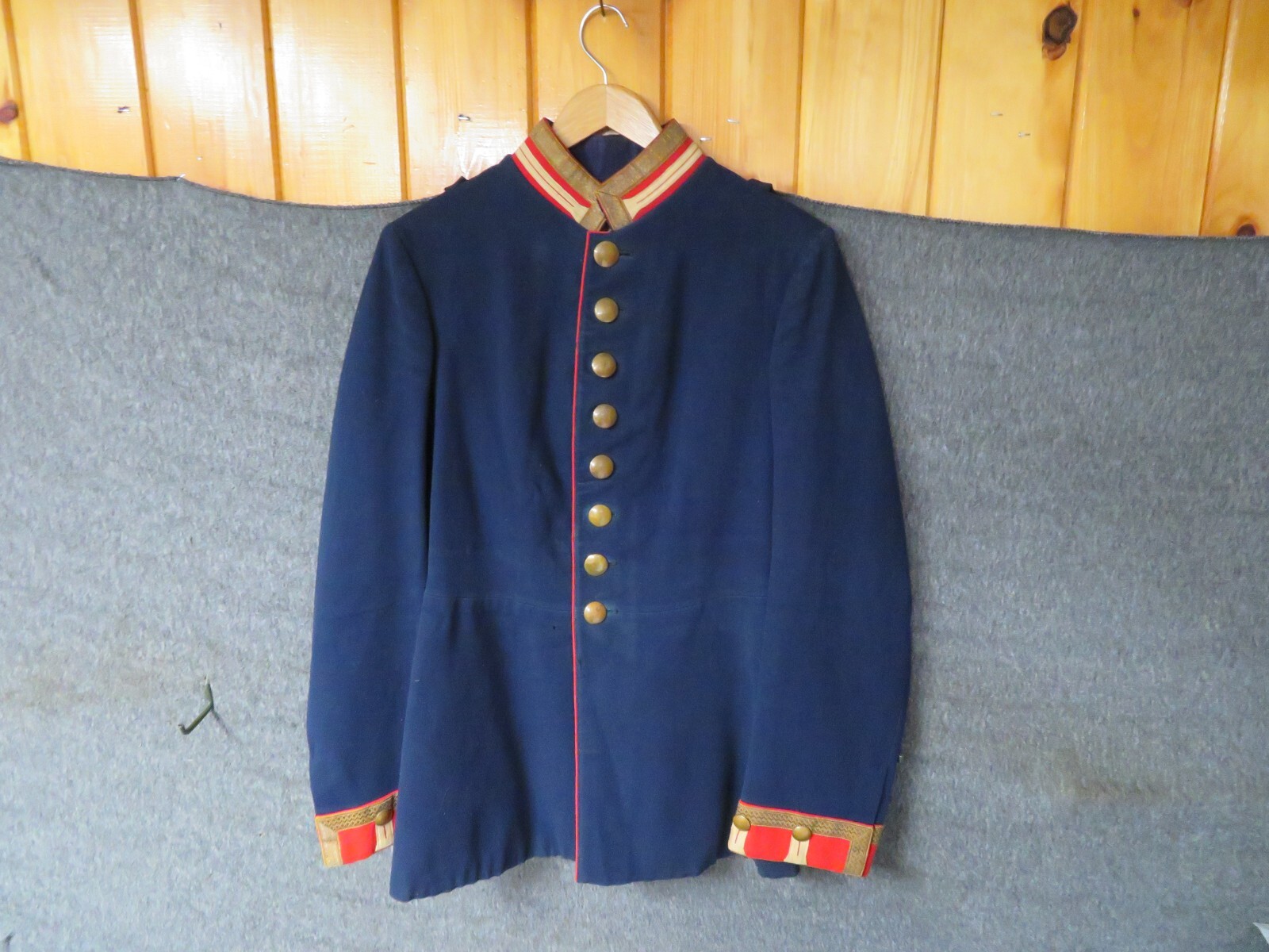 WWI Imperial German Guards Regiment Dunkelblau Tunic – 1913-Dated