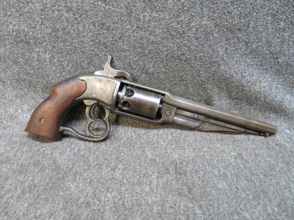 Savage Navy revolver, Civil War revolver, Savage double-action revolver, percussion revolver 1860s, Savage Revolving Firearms Co., antique Civil War pistol, Union Navy revolver, rare Civil War sidearm, .36 caliber Savage, collectible antique handgun
