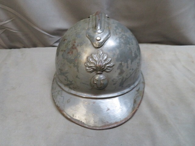WWI French Model 1915 Adrian Helmet – Infantry Badge