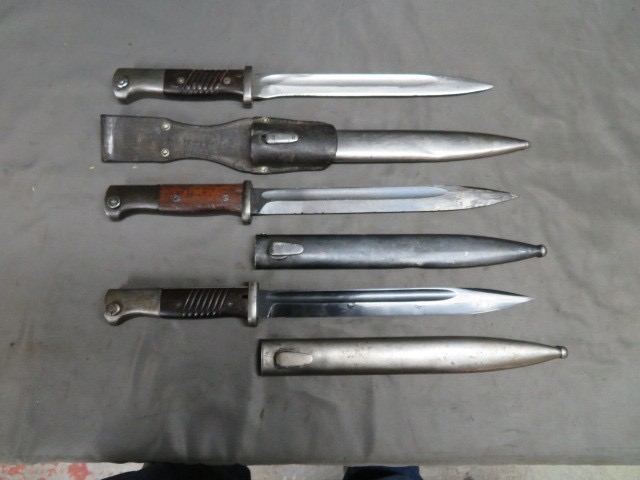 Lot of 3 WWII German K98k Mauser Bayonets w/ Scabbards – All Nice
