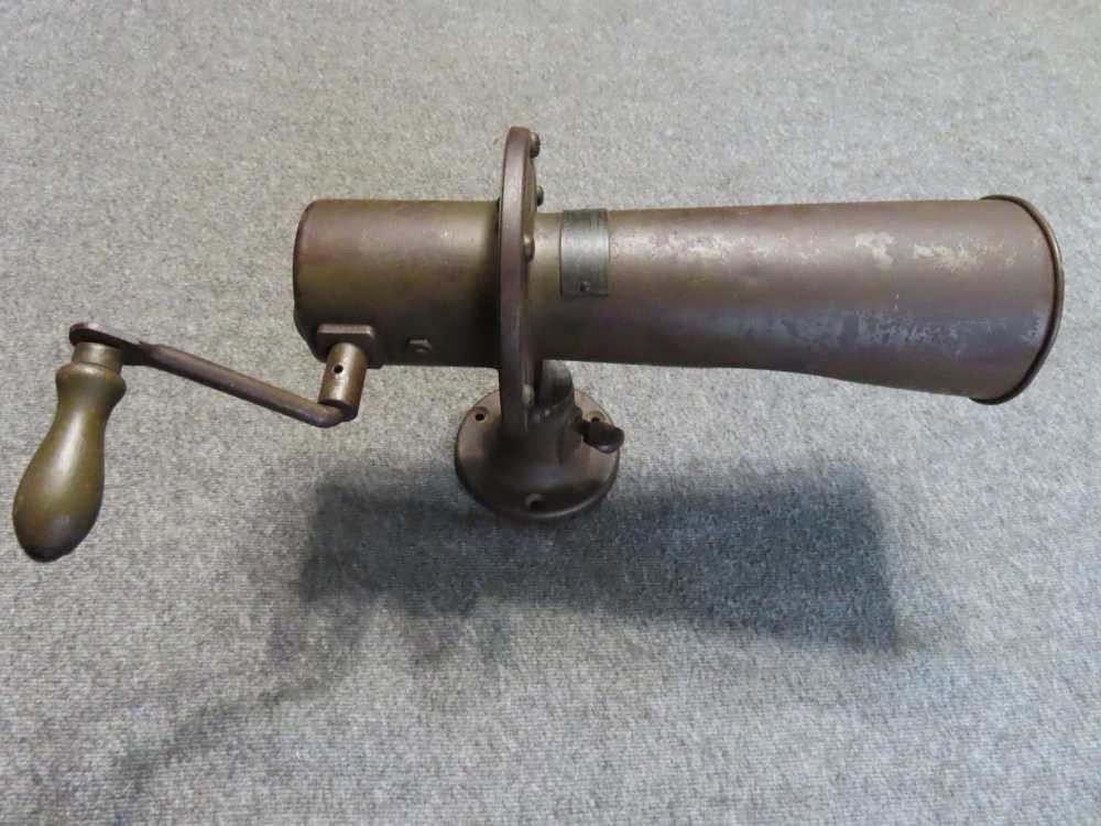 WWI U.S. Army Trench Crank Siren – Attack & Bombardment Warning