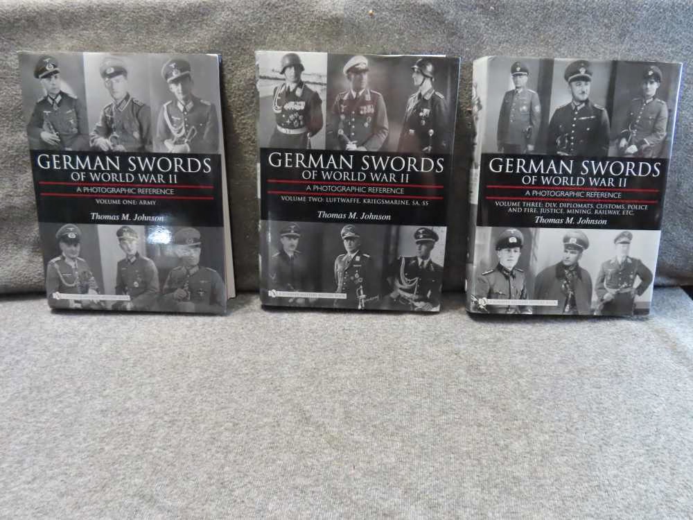 3-Volume Set: “German Swords of World War II” – Beautiful Reference Collection