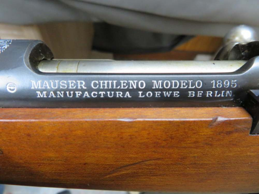 Receiver markings reading Mauser Chileno Modelo 1895, Manufactura Loewe Berlin