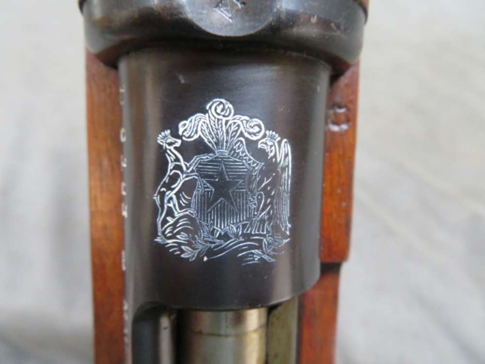 Chilean coat of arms engraved on the receiver ring