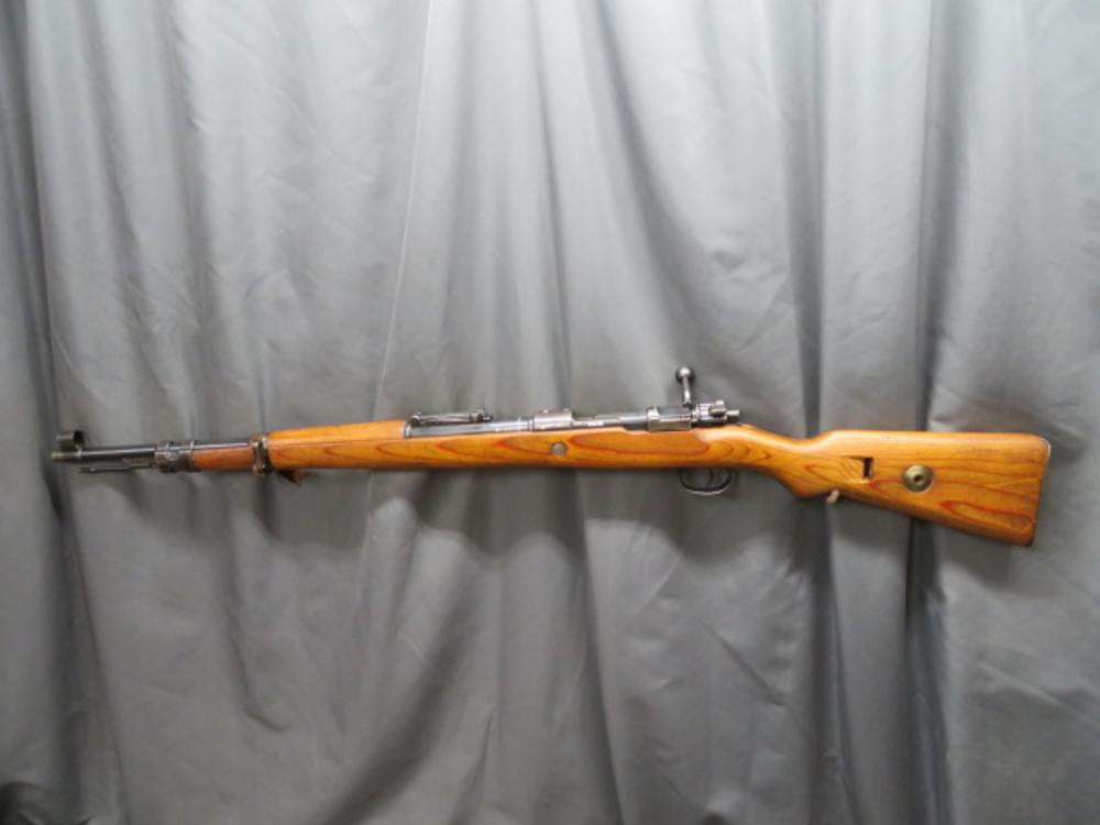 Karabiner 98k rifle, left-side profile