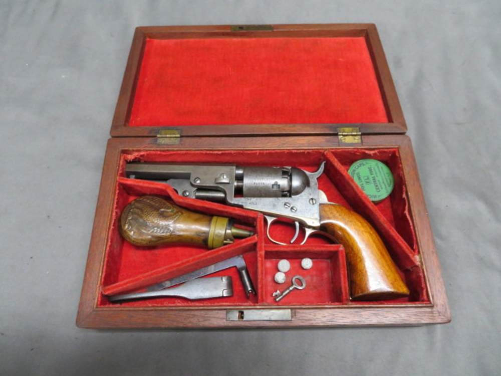 Colt Model 1849 Pocket Revolver, photograph 1