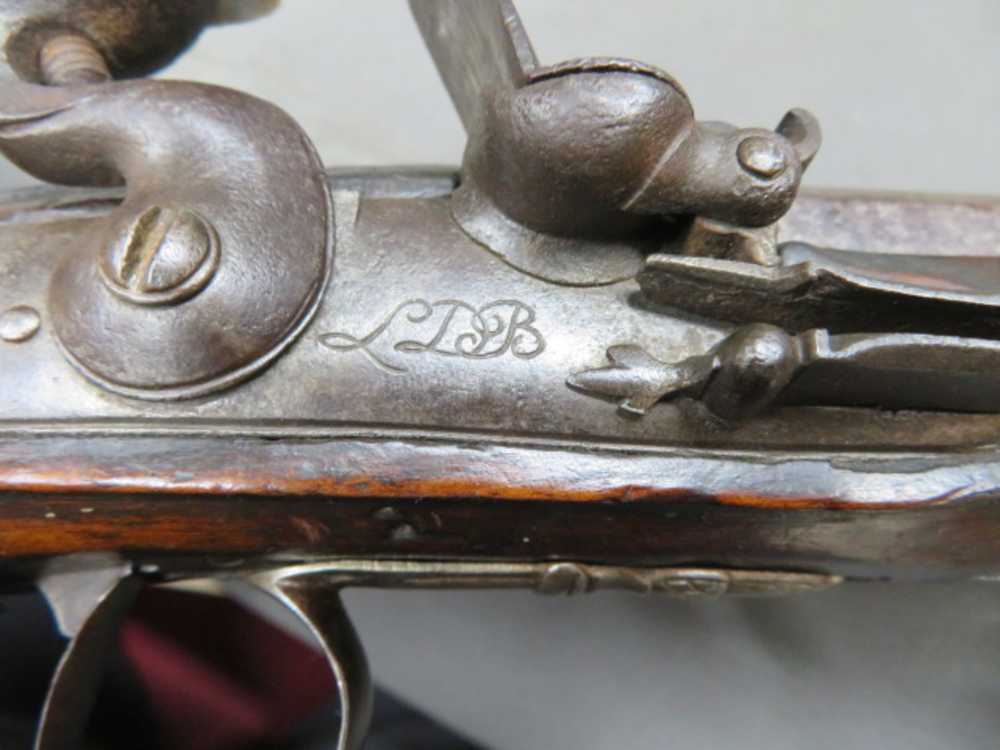 European Flintlock Duckbill Pistol, photograph 5